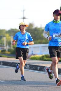 BIB: 6299
                            <button type="button" onclick="openModal(3214384)" class="btn btn-primary btn-sm float-right btn-popup" data-toggle="modal" data-target=".modal-high-quality">
                        <i class="fas fa-shopping-cart"></i> Add to Cart
                    </button>
                                            <button type="button" onclick="isThisMe(3214384, true)" class="btn btn-success btn-sm float-right btn-popup btn-isme hidden" data-toggle="tooltip" data-placement="bottom" title="นี่คือรูปของคุณใช่ไหม คลิกที่นี่เพื่อเอาเข้าอัลบั้ม">
                        <i class="fas fa-plus"></i> Add to album
                    </button>
                    <button type="button" onclick="isThisMe(3214384, false)" class="btn btn-warning btn-sm float-right btn-popup btn-isnotme hidden">
                        <i class="fas fa-ban"></i> Remove from album
                    </button>