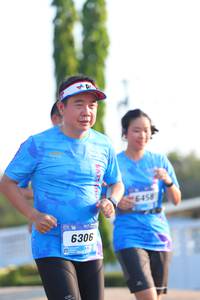 BIB: 6458, 6306
                            <button type="button" onclick="openModal(3209338)" class="btn btn-primary btn-sm float-right btn-popup" data-toggle="modal" data-target=".modal-high-quality">
                        <i class="fas fa-shopping-cart"></i> Add to Cart
                    </button>
                                            <button type="button" onclick="isThisMe(3209338, true)" class="btn btn-success btn-sm float-right btn-popup btn-isme hidden" data-toggle="tooltip" data-placement="bottom" title="นี่คือรูปของคุณใช่ไหม คลิกที่นี่เพื่อเอาเข้าอัลบั้ม">
                        <i class="fas fa-plus"></i> Add to album
                    </button>
                    <button type="button" onclick="isThisMe(3209338, false)" class="btn btn-warning btn-sm float-right btn-popup btn-isnotme hidden">
                        <i class="fas fa-ban"></i> Remove from album
                    </button>