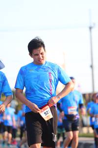 BIB: 923
                            <button type="button" onclick="openModal(3221836)" class="btn btn-primary btn-sm float-right btn-popup" data-toggle="modal" data-target=".modal-high-quality">
                        <i class="fas fa-shopping-cart"></i> Add to Cart
                    </button>
                                            <button type="button" onclick="isThisMe(3221836, true)" class="btn btn-success btn-sm float-right btn-popup btn-isme hidden" data-toggle="tooltip" data-placement="bottom" title="นี่คือรูปของคุณใช่ไหม คลิกที่นี่เพื่อเอาเข้าอัลบั้ม">
                        <i class="fas fa-plus"></i> Add to album
                    </button>
                    <button type="button" onclick="isThisMe(3221836, false)" class="btn btn-warning btn-sm float-right btn-popup btn-isnotme hidden">
                        <i class="fas fa-ban"></i> Remove from album
                    </button>