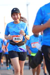 BIB: 842
                            <button type="button" onclick="openModal(3226245)" class="btn btn-primary btn-sm float-right btn-popup" data-toggle="modal" data-target=".modal-high-quality">
                        <i class="fas fa-shopping-cart"></i> Add to Cart
                    </button>
                                            <button type="button" onclick="isThisMe(3226245, true)" class="btn btn-success btn-sm float-right btn-popup btn-isme hidden" data-toggle="tooltip" data-placement="bottom" title="นี่คือรูปของคุณใช่ไหม คลิกที่นี่เพื่อเอาเข้าอัลบั้ม">
                        <i class="fas fa-plus"></i> Add to album
                    </button>
                    <button type="button" onclick="isThisMe(3226245, false)" class="btn btn-warning btn-sm float-right btn-popup btn-isnotme hidden">
                        <i class="fas fa-ban"></i> Remove from album
                    </button>