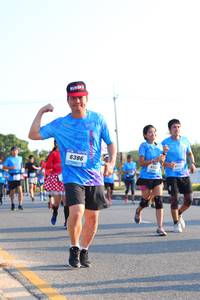 BIB: 6386
                            <button type="button" onclick="openModal(3206483)" class="btn btn-primary btn-sm float-right btn-popup" data-toggle="modal" data-target=".modal-high-quality">
                        <i class="fas fa-shopping-cart"></i> Add to Cart
                    </button>
                                            <button type="button" onclick="isThisMe(3206483, true)" class="btn btn-success btn-sm float-right btn-popup btn-isme hidden" data-toggle="tooltip" data-placement="bottom" title="นี่คือรูปของคุณใช่ไหม คลิกที่นี่เพื่อเอาเข้าอัลบั้ม">
                        <i class="fas fa-plus"></i> Add to album
                    </button>
                    <button type="button" onclick="isThisMe(3206483, false)" class="btn btn-warning btn-sm float-right btn-popup btn-isnotme hidden">
                        <i class="fas fa-ban"></i> Remove from album
                    </button>