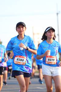 BIB: 8379, 8380
                            <button type="button" onclick="openModal(3223083)" class="btn btn-primary btn-sm float-right btn-popup" data-toggle="modal" data-target=".modal-high-quality">
                        <i class="fas fa-shopping-cart"></i> Add to Cart
                    </button>
                                            <button type="button" onclick="isThisMe(3223083, true)" class="btn btn-success btn-sm float-right btn-popup btn-isme hidden" data-toggle="tooltip" data-placement="bottom" title="นี่คือรูปของคุณใช่ไหม คลิกที่นี่เพื่อเอาเข้าอัลบั้ม">
                        <i class="fas fa-plus"></i> Add to album
                    </button>
                    <button type="button" onclick="isThisMe(3223083, false)" class="btn btn-warning btn-sm float-right btn-popup btn-isnotme hidden">
                        <i class="fas fa-ban"></i> Remove from album
                    </button>