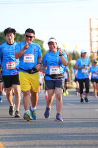 BIB: 9292, 8947, 9290
                            <button type="button" onclick="openModal(3223449)" class="btn btn-primary btn-sm float-right btn-popup" data-toggle="modal" data-target=".modal-high-quality">
                        <i class="fas fa-shopping-cart"></i> Add to Cart
                    </button>
                                            <button type="button" onclick="isThisMe(3223449, true)" class="btn btn-success btn-sm float-right btn-popup btn-isme hidden" data-toggle="tooltip" data-placement="bottom" title="นี่คือรูปของคุณใช่ไหม คลิกที่นี่เพื่อเอาเข้าอัลบั้ม">
                        <i class="fas fa-plus"></i> Add to album
                    </button>
                    <button type="button" onclick="isThisMe(3223449, false)" class="btn btn-warning btn-sm float-right btn-popup btn-isnotme hidden">
                        <i class="fas fa-ban"></i> Remove from album
                    </button>