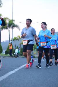 BIB: 105, 9107, 9215
                            <button type="button" onclick="openModal(3245294)" class="btn btn-primary btn-sm float-right btn-popup" data-toggle="modal" data-target=".modal-high-quality">
                        <i class="fas fa-shopping-cart"></i> Add to Cart
                    </button>
                                            <button type="button" onclick="isThisMe(3245294, true)" class="btn btn-success btn-sm float-right btn-popup btn-isme hidden" data-toggle="tooltip" data-placement="bottom" title="นี่คือรูปของคุณใช่ไหม คลิกที่นี่เพื่อเอาเข้าอัลบั้ม">
                        <i class="fas fa-plus"></i> Add to album
                    </button>
                    <button type="button" onclick="isThisMe(3245294, false)" class="btn btn-warning btn-sm float-right btn-popup btn-isnotme hidden">
                        <i class="fas fa-ban"></i> Remove from album
                    </button>