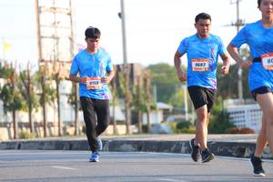 BIB: 9683, 9153
                            <button type="button" onclick="openModal(3213927)" class="btn btn-primary btn-sm float-right btn-popup" data-toggle="modal" data-target=".modal-high-quality">
                        <i class="fas fa-shopping-cart"></i> Add to Cart
                    </button>
                                            <button type="button" onclick="isThisMe(3213927, true)" class="btn btn-success btn-sm float-right btn-popup btn-isme hidden" data-toggle="tooltip" data-placement="bottom" title="นี่คือรูปของคุณใช่ไหม คลิกที่นี่เพื่อเอาเข้าอัลบั้ม">
                        <i class="fas fa-plus"></i> Add to album
                    </button>
                    <button type="button" onclick="isThisMe(3213927, false)" class="btn btn-warning btn-sm float-right btn-popup btn-isnotme hidden">
                        <i class="fas fa-ban"></i> Remove from album
                    </button>