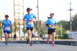 BIB: 8998, 6608
                            <button type="button" onclick="openModal(3212321)" class="btn btn-primary btn-sm float-right btn-popup" data-toggle="modal" data-target=".modal-high-quality">
                        <i class="fas fa-shopping-cart"></i> Add to Cart
                    </button>
                                            <button type="button" onclick="isThisMe(3212321, true)" class="btn btn-success btn-sm float-right btn-popup btn-isme hidden" data-toggle="tooltip" data-placement="bottom" title="นี่คือรูปของคุณใช่ไหม คลิกที่นี่เพื่อเอาเข้าอัลบั้ม">
                        <i class="fas fa-plus"></i> Add to album
                    </button>
                    <button type="button" onclick="isThisMe(3212321, false)" class="btn btn-warning btn-sm float-right btn-popup btn-isnotme hidden">
                        <i class="fas fa-ban"></i> Remove from album
                    </button>