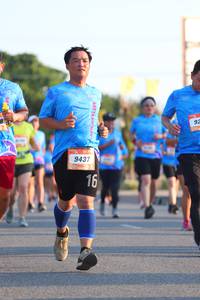 BIB: 9437
                            <button type="button" onclick="openModal(3221275)" class="btn btn-primary btn-sm float-right btn-popup" data-toggle="modal" data-target=".modal-high-quality">
                        <i class="fas fa-shopping-cart"></i> Add to Cart
                    </button>
                                            <button type="button" onclick="isThisMe(3221275, true)" class="btn btn-success btn-sm float-right btn-popup btn-isme hidden" data-toggle="tooltip" data-placement="bottom" title="นี่คือรูปของคุณใช่ไหม คลิกที่นี่เพื่อเอาเข้าอัลบั้ม">
                        <i class="fas fa-plus"></i> Add to album
                    </button>
                    <button type="button" onclick="isThisMe(3221275, false)" class="btn btn-warning btn-sm float-right btn-popup btn-isnotme hidden">
                        <i class="fas fa-ban"></i> Remove from album
                    </button>