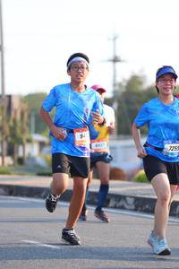 BIB: 725
                            <button type="button" onclick="openModal(3214638)" class="btn btn-primary btn-sm float-right btn-popup" data-toggle="modal" data-target=".modal-high-quality">
                        <i class="fas fa-shopping-cart"></i> Add to Cart
                    </button>
                                            <button type="button" onclick="isThisMe(3214638, true)" class="btn btn-success btn-sm float-right btn-popup btn-isme hidden" data-toggle="tooltip" data-placement="bottom" title="นี่คือรูปของคุณใช่ไหม คลิกที่นี่เพื่อเอาเข้าอัลบั้ม">
                        <i class="fas fa-plus"></i> Add to album
                    </button>
                    <button type="button" onclick="isThisMe(3214638, false)" class="btn btn-warning btn-sm float-right btn-popup btn-isnotme hidden">
                        <i class="fas fa-ban"></i> Remove from album
                    </button>