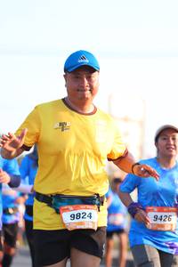 BIB: 9824, 9426
                            <button type="button" onclick="openModal(3218825)" class="btn btn-primary btn-sm float-right btn-popup" data-toggle="modal" data-target=".modal-high-quality">
                        <i class="fas fa-shopping-cart"></i> Add to Cart
                    </button>
                                            <button type="button" onclick="isThisMe(3218825, true)" class="btn btn-success btn-sm float-right btn-popup btn-isme hidden" data-toggle="tooltip" data-placement="bottom" title="นี่คือรูปของคุณใช่ไหม คลิกที่นี่เพื่อเอาเข้าอัลบั้ม">
                        <i class="fas fa-plus"></i> Add to album
                    </button>
                    <button type="button" onclick="isThisMe(3218825, false)" class="btn btn-warning btn-sm float-right btn-popup btn-isnotme hidden">
                        <i class="fas fa-ban"></i> Remove from album
                    </button>