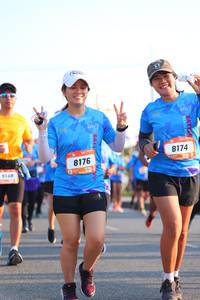 BIB: 8174, 8176, 148
                            <button type="button" onclick="openModal(3220785)" class="btn btn-primary btn-sm float-right btn-popup" data-toggle="modal" data-target=".modal-high-quality">
                        <i class="fas fa-shopping-cart"></i> Add to Cart
                    </button>
                                            <button type="button" onclick="isThisMe(3220785, true)" class="btn btn-success btn-sm float-right btn-popup btn-isme hidden" data-toggle="tooltip" data-placement="bottom" title="นี่คือรูปของคุณใช่ไหม คลิกที่นี่เพื่อเอาเข้าอัลบั้ม">
                        <i class="fas fa-plus"></i> Add to album
                    </button>
                    <button type="button" onclick="isThisMe(3220785, false)" class="btn btn-warning btn-sm float-right btn-popup btn-isnotme hidden">
                        <i class="fas fa-ban"></i> Remove from album
                    </button>