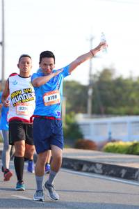 BIB: 8198, 9390
                            <button type="button" onclick="openModal(3215595)" class="btn btn-primary btn-sm float-right btn-popup" data-toggle="modal" data-target=".modal-high-quality">
                        <i class="fas fa-shopping-cart"></i> Add to Cart
                    </button>
                                            <button type="button" onclick="isThisMe(3215595, true)" class="btn btn-success btn-sm float-right btn-popup btn-isme hidden" data-toggle="tooltip" data-placement="bottom" title="นี่คือรูปของคุณใช่ไหม คลิกที่นี่เพื่อเอาเข้าอัลบั้ม">
                        <i class="fas fa-plus"></i> Add to album
                    </button>
                    <button type="button" onclick="isThisMe(3215595, false)" class="btn btn-warning btn-sm float-right btn-popup btn-isnotme hidden">
                        <i class="fas fa-ban"></i> Remove from album
                    </button>