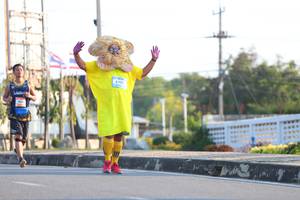 BIB: 679
                            <button type="button" onclick="openModal(3211835)" class="btn btn-primary btn-sm float-right btn-popup" data-toggle="modal" data-target=".modal-high-quality">
                        <i class="fas fa-shopping-cart"></i> Add to Cart
                    </button>
                                            <button type="button" onclick="isThisMe(3211835, true)" class="btn btn-success btn-sm float-right btn-popup btn-isme hidden" data-toggle="tooltip" data-placement="bottom" title="นี่คือรูปของคุณใช่ไหม คลิกที่นี่เพื่อเอาเข้าอัลบั้ม">
                        <i class="fas fa-plus"></i> Add to album
                    </button>
                    <button type="button" onclick="isThisMe(3211835, false)" class="btn btn-warning btn-sm float-right btn-popup btn-isnotme hidden">
                        <i class="fas fa-ban"></i> Remove from album
                    </button>