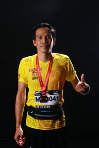 BIB: 211, 3041
                            <button type="button" onclick="openModal(6279454)" class="btn btn-primary btn-sm float-right btn-popup" data-toggle="modal" data-target=".modal-high-quality">
                        <i class="fas fa-shopping-cart"></i> Add to Cart
                    </button>
                                            <button type="button" onclick="isThisMe(6279454, true)" class="btn btn-success btn-sm float-right btn-popup btn-isme hidden" data-toggle="tooltip" data-placement="bottom" title="นี่คือรูปของคุณใช่ไหม คลิกที่นี่เพื่อเอาเข้าอัลบั้ม">
                        <i class="fas fa-plus"></i> Add to album
                    </button>
                    <button type="button" onclick="isThisMe(6279454, false)" class="btn btn-warning btn-sm float-right btn-popup btn-isnotme hidden">
                        <i class="fas fa-ban"></i> Remove from album
                    </button>