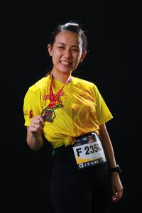 BIB: 235
                            <button type="button" onclick="openModal(6283088)" class="btn btn-primary btn-sm float-right btn-popup" data-toggle="modal" data-target=".modal-high-quality">
                        <i class="fas fa-shopping-cart"></i> Add to Cart
                    </button>
                                            <button type="button" onclick="isThisMe(6283088, true)" class="btn btn-success btn-sm float-right btn-popup btn-isme hidden" data-toggle="tooltip" data-placement="bottom" title="นี่คือรูปของคุณใช่ไหม คลิกที่นี่เพื่อเอาเข้าอัลบั้ม">
                        <i class="fas fa-plus"></i> Add to album
                    </button>
                    <button type="button" onclick="isThisMe(6283088, false)" class="btn btn-warning btn-sm float-right btn-popup btn-isnotme hidden">
                        <i class="fas fa-ban"></i> Remove from album
                    </button>