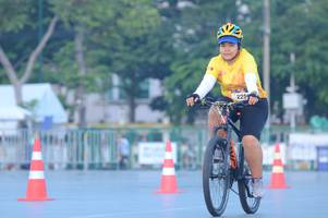 BIB: 225, 
                            <button type="button" onclick="openModal(6259191)" class="btn btn-primary btn-sm float-right btn-popup" data-toggle="modal" data-target=".modal-high-quality">
                        <i class="fas fa-shopping-cart"></i> Add to Cart
                    </button>
                                            <button type="button" onclick="isThisMe(6259191, true)" class="btn btn-success btn-sm float-right btn-popup btn-isme hidden" data-toggle="tooltip" data-placement="bottom" title="นี่คือรูปของคุณใช่ไหม คลิกที่นี่เพื่อเอาเข้าอัลบั้ม">
                        <i class="fas fa-plus"></i> Add to album
                    </button>
                    <button type="button" onclick="isThisMe(6259191, false)" class="btn btn-warning btn-sm float-right btn-popup btn-isnotme hidden">
                        <i class="fas fa-ban"></i> Remove from album
                    </button>