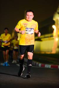 BIB: 230
                            <button type="button" onclick="openModal(6330173)" class="btn btn-primary btn-sm float-right btn-popup" data-toggle="modal" data-target=".modal-high-quality">
                        <i class="fas fa-shopping-cart"></i> Add to Cart
                    </button>
                                            <button type="button" onclick="isThisMe(6330173, true)" class="btn btn-success btn-sm float-right btn-popup btn-isme hidden" data-toggle="tooltip" data-placement="bottom" title="นี่คือรูปของคุณใช่ไหม คลิกที่นี่เพื่อเอาเข้าอัลบั้ม">
                        <i class="fas fa-plus"></i> Add to album
                    </button>
                    <button type="button" onclick="isThisMe(6330173, false)" class="btn btn-warning btn-sm float-right btn-popup btn-isnotme hidden">
                        <i class="fas fa-ban"></i> Remove from album
                    </button>