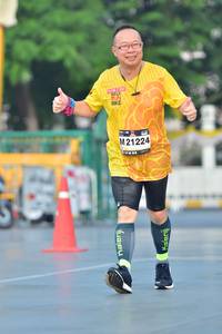 BIB: 21224
                            <button type="button" onclick="openModal(6285046)" class="btn btn-primary btn-sm float-right btn-popup" data-toggle="modal" data-target=".modal-high-quality">
                        <i class="fas fa-shopping-cart"></i> Add to Cart
                    </button>
                                            <button type="button" onclick="isThisMe(6285046, true)" class="btn btn-success btn-sm float-right btn-popup btn-isme hidden" data-toggle="tooltip" data-placement="bottom" title="นี่คือรูปของคุณใช่ไหม คลิกที่นี่เพื่อเอาเข้าอัลบั้ม">
                        <i class="fas fa-plus"></i> Add to album
                    </button>
                    <button type="button" onclick="isThisMe(6285046, false)" class="btn btn-warning btn-sm float-right btn-popup btn-isnotme hidden">
                        <i class="fas fa-ban"></i> Remove from album
                    </button>