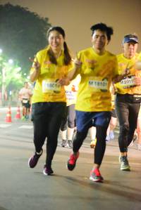 BIB: 18101, 2018, 18016
                            <button type="button" onclick="openModal(6262242)" class="btn btn-primary btn-sm float-right btn-popup" data-toggle="modal" data-target=".modal-high-quality">
                        <i class="fas fa-shopping-cart"></i> Add to Cart
                    </button>
                                            <button type="button" onclick="isThisMe(6262242, true)" class="btn btn-success btn-sm float-right btn-popup btn-isme hidden" data-toggle="tooltip" data-placement="bottom" title="นี่คือรูปของคุณใช่ไหม คลิกที่นี่เพื่อเอาเข้าอัลบั้ม">
                        <i class="fas fa-plus"></i> Add to album
                    </button>
                    <button type="button" onclick="isThisMe(6262242, false)" class="btn btn-warning btn-sm float-right btn-popup btn-isnotme hidden">
                        <i class="fas fa-ban"></i> Remove from album
                    </button>