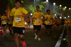 BIB: 11415, 11463, 001
                            <button type="button" onclick="openModal(6290154)" class="btn btn-primary btn-sm float-right btn-popup" data-toggle="modal" data-target=".modal-high-quality">
                        <i class="fas fa-shopping-cart"></i> Add to Cart
                    </button>
                                            <button type="button" onclick="isThisMe(6290154, true)" class="btn btn-success btn-sm float-right btn-popup btn-isme hidden" data-toggle="tooltip" data-placement="bottom" title="นี่คือรูปของคุณใช่ไหม คลิกที่นี่เพื่อเอาเข้าอัลบั้ม">
                        <i class="fas fa-plus"></i> Add to album
                    </button>
                    <button type="button" onclick="isThisMe(6290154, false)" class="btn btn-warning btn-sm float-right btn-popup btn-isnotme hidden">
                        <i class="fas fa-ban"></i> Remove from album
                    </button>