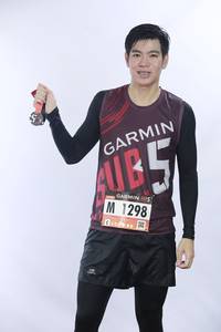 BIB: 1298
                            <button type="button" onclick="openModal(5565336)" class="btn btn-primary btn-sm float-right btn-popup" data-toggle="modal" data-target=".modal-high-quality">
                        <i class="fas fa-shopping-cart"></i> Add to Cart
                    </button>
                                            <button type="button" onclick="isThisMe(5565336, true)" class="btn btn-success btn-sm float-right btn-popup btn-isme hidden" data-toggle="tooltip" data-placement="bottom" title="นี่คือรูปของคุณใช่ไหม คลิกที่นี่เพื่อเอาเข้าอัลบั้ม">
                        <i class="fas fa-plus"></i> Add to album
                    </button>
                    <button type="button" onclick="isThisMe(5565336, false)" class="btn btn-warning btn-sm float-right btn-popup btn-isnotme hidden">
                        <i class="fas fa-ban"></i> Remove from album
                    </button>