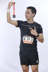 BIB: 1410
                            <button type="button" onclick="openModal(5565246)" class="btn btn-primary btn-sm float-right btn-popup" data-toggle="modal" data-target=".modal-high-quality">
                        <i class="fas fa-shopping-cart"></i> Add to Cart
                    </button>
                                            <button type="button" onclick="isThisMe(5565246, true)" class="btn btn-success btn-sm float-right btn-popup btn-isme hidden" data-toggle="tooltip" data-placement="bottom" title="นี่คือรูปของคุณใช่ไหม คลิกที่นี่เพื่อเอาเข้าอัลบั้ม">
                        <i class="fas fa-plus"></i> Add to album
                    </button>
                    <button type="button" onclick="isThisMe(5565246, false)" class="btn btn-warning btn-sm float-right btn-popup btn-isnotme hidden">
                        <i class="fas fa-ban"></i> Remove from album
                    </button>