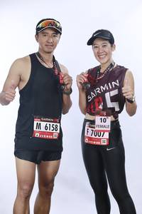 BIB: 6158, 7007
                            <button type="button" onclick="openModal(5565517)" class="btn btn-primary btn-sm float-right btn-popup" data-toggle="modal" data-target=".modal-high-quality">
                        <i class="fas fa-shopping-cart"></i> Add to Cart
                    </button>
                                            <button type="button" onclick="isThisMe(5565517, true)" class="btn btn-success btn-sm float-right btn-popup btn-isme hidden" data-toggle="tooltip" data-placement="bottom" title="นี่คือรูปของคุณใช่ไหม คลิกที่นี่เพื่อเอาเข้าอัลบั้ม">
                        <i class="fas fa-plus"></i> Add to album
                    </button>
                    <button type="button" onclick="isThisMe(5565517, false)" class="btn btn-warning btn-sm float-right btn-popup btn-isnotme hidden">
                        <i class="fas fa-ban"></i> Remove from album
                    </button>