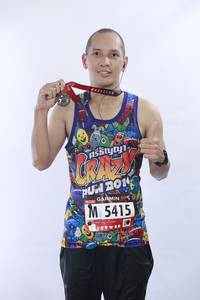 BIB: 201, 5415
                            <button type="button" onclick="openModal(5565316)" class="btn btn-primary btn-sm float-right btn-popup" data-toggle="modal" data-target=".modal-high-quality">
                        <i class="fas fa-shopping-cart"></i> Add to Cart
                    </button>
                                            <button type="button" onclick="isThisMe(5565316, true)" class="btn btn-success btn-sm float-right btn-popup btn-isme hidden" data-toggle="tooltip" data-placement="bottom" title="นี่คือรูปของคุณใช่ไหม คลิกที่นี่เพื่อเอาเข้าอัลบั้ม">
                        <i class="fas fa-plus"></i> Add to album
                    </button>
                    <button type="button" onclick="isThisMe(5565316, false)" class="btn btn-warning btn-sm float-right btn-popup btn-isnotme hidden">
                        <i class="fas fa-ban"></i> Remove from album
                    </button>