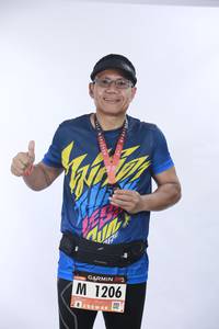 BIB: 1206
                            <button type="button" onclick="openModal(5565366)" class="btn btn-primary btn-sm float-right btn-popup" data-toggle="modal" data-target=".modal-high-quality">
                        <i class="fas fa-shopping-cart"></i> Add to Cart
                    </button>
                                            <button type="button" onclick="isThisMe(5565366, true)" class="btn btn-success btn-sm float-right btn-popup btn-isme hidden" data-toggle="tooltip" data-placement="bottom" title="นี่คือรูปของคุณใช่ไหม คลิกที่นี่เพื่อเอาเข้าอัลบั้ม">
                        <i class="fas fa-plus"></i> Add to album
                    </button>
                    <button type="button" onclick="isThisMe(5565366, false)" class="btn btn-warning btn-sm float-right btn-popup btn-isnotme hidden">
                        <i class="fas fa-ban"></i> Remove from album
                    </button>