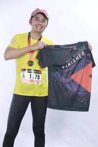 BIB: 1178
                            <button type="button" onclick="openModal(5565439)" class="btn btn-primary btn-sm float-right btn-popup" data-toggle="modal" data-target=".modal-high-quality">
                        <i class="fas fa-shopping-cart"></i> Add to Cart
                    </button>
                                            <button type="button" onclick="isThisMe(5565439, true)" class="btn btn-success btn-sm float-right btn-popup btn-isme hidden" data-toggle="tooltip" data-placement="bottom" title="นี่คือรูปของคุณใช่ไหม คลิกที่นี่เพื่อเอาเข้าอัลบั้ม">
                        <i class="fas fa-plus"></i> Add to album
                    </button>
                    <button type="button" onclick="isThisMe(5565439, false)" class="btn btn-warning btn-sm float-right btn-popup btn-isnotme hidden">
                        <i class="fas fa-ban"></i> Remove from album
                    </button>