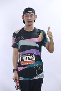 BIB: 1639
                            <button type="button" onclick="openModal(5565230)" class="btn btn-primary btn-sm float-right btn-popup" data-toggle="modal" data-target=".modal-high-quality">
                        <i class="fas fa-shopping-cart"></i> Add to Cart
                    </button>
                                            <button type="button" onclick="isThisMe(5565230, true)" class="btn btn-success btn-sm float-right btn-popup btn-isme hidden" data-toggle="tooltip" data-placement="bottom" title="นี่คือรูปของคุณใช่ไหม คลิกที่นี่เพื่อเอาเข้าอัลบั้ม">
                        <i class="fas fa-plus"></i> Add to album
                    </button>
                    <button type="button" onclick="isThisMe(5565230, false)" class="btn btn-warning btn-sm float-right btn-popup btn-isnotme hidden">
                        <i class="fas fa-ban"></i> Remove from album
                    </button>