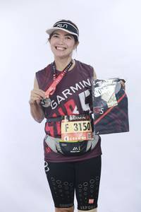 BIB: 3150
                            <button type="button" onclick="openModal(5565323)" class="btn btn-primary btn-sm float-right btn-popup" data-toggle="modal" data-target=".modal-high-quality">
                        <i class="fas fa-shopping-cart"></i> Add to Cart
                    </button>
                                            <button type="button" onclick="isThisMe(5565323, true)" class="btn btn-success btn-sm float-right btn-popup btn-isme hidden" data-toggle="tooltip" data-placement="bottom" title="นี่คือรูปของคุณใช่ไหม คลิกที่นี่เพื่อเอาเข้าอัลบั้ม">
                        <i class="fas fa-plus"></i> Add to album
                    </button>
                    <button type="button" onclick="isThisMe(5565323, false)" class="btn btn-warning btn-sm float-right btn-popup btn-isnotme hidden">
                        <i class="fas fa-ban"></i> Remove from album
                    </button>