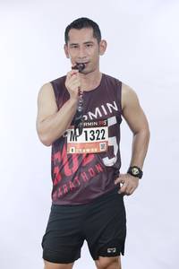 BIB: 1322, 
                            <button type="button" onclick="openModal(5565284)" class="btn btn-primary btn-sm float-right btn-popup" data-toggle="modal" data-target=".modal-high-quality">
                        <i class="fas fa-shopping-cart"></i> Add to Cart
                    </button>
                                            <button type="button" onclick="isThisMe(5565284, true)" class="btn btn-success btn-sm float-right btn-popup btn-isme hidden" data-toggle="tooltip" data-placement="bottom" title="นี่คือรูปของคุณใช่ไหม คลิกที่นี่เพื่อเอาเข้าอัลบั้ม">
                        <i class="fas fa-plus"></i> Add to album
                    </button>
                    <button type="button" onclick="isThisMe(5565284, false)" class="btn btn-warning btn-sm float-right btn-popup btn-isnotme hidden">
                        <i class="fas fa-ban"></i> Remove from album
                    </button>