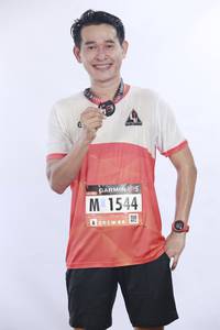 BIB: 1544, 
                            <button type="button" onclick="openModal(5565107)" class="btn btn-primary btn-sm float-right btn-popup" data-toggle="modal" data-target=".modal-high-quality">
                        <i class="fas fa-shopping-cart"></i> Add to Cart
                    </button>
                                            <button type="button" onclick="isThisMe(5565107, true)" class="btn btn-success btn-sm float-right btn-popup btn-isme hidden" data-toggle="tooltip" data-placement="bottom" title="นี่คือรูปของคุณใช่ไหม คลิกที่นี่เพื่อเอาเข้าอัลบั้ม">
                        <i class="fas fa-plus"></i> Add to album
                    </button>
                    <button type="button" onclick="isThisMe(5565107, false)" class="btn btn-warning btn-sm float-right btn-popup btn-isnotme hidden">
                        <i class="fas fa-ban"></i> Remove from album
                    </button>