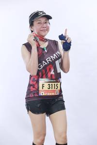 BIB: 3115
                            <button type="button" onclick="openModal(5565223)" class="btn btn-primary btn-sm float-right btn-popup" data-toggle="modal" data-target=".modal-high-quality">
                        <i class="fas fa-shopping-cart"></i> Add to Cart
                    </button>
                                            <button type="button" onclick="isThisMe(5565223, true)" class="btn btn-success btn-sm float-right btn-popup btn-isme hidden" data-toggle="tooltip" data-placement="bottom" title="นี่คือรูปของคุณใช่ไหม คลิกที่นี่เพื่อเอาเข้าอัลบั้ม">
                        <i class="fas fa-plus"></i> Add to album
                    </button>
                    <button type="button" onclick="isThisMe(5565223, false)" class="btn btn-warning btn-sm float-right btn-popup btn-isnotme hidden">
                        <i class="fas fa-ban"></i> Remove from album
                    </button>