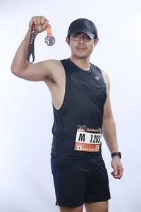 BIB: 1203
                            <button type="button" onclick="openModal(5565463)" class="btn btn-primary btn-sm float-right btn-popup" data-toggle="modal" data-target=".modal-high-quality">
                        <i class="fas fa-shopping-cart"></i> Add to Cart
                    </button>
                                            <button type="button" onclick="isThisMe(5565463, true)" class="btn btn-success btn-sm float-right btn-popup btn-isme hidden" data-toggle="tooltip" data-placement="bottom" title="นี่คือรูปของคุณใช่ไหม คลิกที่นี่เพื่อเอาเข้าอัลบั้ม">
                        <i class="fas fa-plus"></i> Add to album
                    </button>
                    <button type="button" onclick="isThisMe(5565463, false)" class="btn btn-warning btn-sm float-right btn-popup btn-isnotme hidden">
                        <i class="fas fa-ban"></i> Remove from album
                    </button>