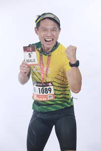 BIB: 1089
                            <button type="button" onclick="openModal(5565216)" class="btn btn-primary btn-sm float-right btn-popup" data-toggle="modal" data-target=".modal-high-quality">
                        <i class="fas fa-shopping-cart"></i> Add to Cart
                    </button>
                                            <button type="button" onclick="isThisMe(5565216, true)" class="btn btn-success btn-sm float-right btn-popup btn-isme hidden" data-toggle="tooltip" data-placement="bottom" title="นี่คือรูปของคุณใช่ไหม คลิกที่นี่เพื่อเอาเข้าอัลบั้ม">
                        <i class="fas fa-plus"></i> Add to album
                    </button>
                    <button type="button" onclick="isThisMe(5565216, false)" class="btn btn-warning btn-sm float-right btn-popup btn-isnotme hidden">
                        <i class="fas fa-ban"></i> Remove from album
                    </button>