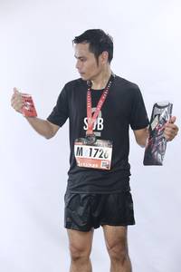 BIB: 1726
                            <button type="button" onclick="openModal(5565077)" class="btn btn-primary btn-sm float-right btn-popup" data-toggle="modal" data-target=".modal-high-quality">
                        <i class="fas fa-shopping-cart"></i> Add to Cart
                    </button>
                                            <button type="button" onclick="isThisMe(5565077, true)" class="btn btn-success btn-sm float-right btn-popup btn-isme hidden" data-toggle="tooltip" data-placement="bottom" title="นี่คือรูปของคุณใช่ไหม คลิกที่นี่เพื่อเอาเข้าอัลบั้ม">
                        <i class="fas fa-plus"></i> Add to album
                    </button>
                    <button type="button" onclick="isThisMe(5565077, false)" class="btn btn-warning btn-sm float-right btn-popup btn-isnotme hidden">
                        <i class="fas fa-ban"></i> Remove from album
                    </button>