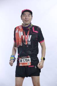 BIB: 1704
                            <button type="button" onclick="openModal(5565478)" class="btn btn-primary btn-sm float-right btn-popup" data-toggle="modal" data-target=".modal-high-quality">
                        <i class="fas fa-shopping-cart"></i> Add to Cart
                    </button>
                                            <button type="button" onclick="isThisMe(5565478, true)" class="btn btn-success btn-sm float-right btn-popup btn-isme hidden" data-toggle="tooltip" data-placement="bottom" title="นี่คือรูปของคุณใช่ไหม คลิกที่นี่เพื่อเอาเข้าอัลบั้ม">
                        <i class="fas fa-plus"></i> Add to album
                    </button>
                    <button type="button" onclick="isThisMe(5565478, false)" class="btn btn-warning btn-sm float-right btn-popup btn-isnotme hidden">
                        <i class="fas fa-ban"></i> Remove from album
                    </button>