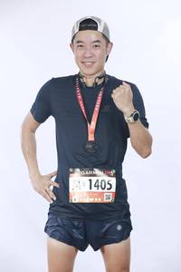 BIB: 1405, 
                            <button type="button" onclick="openModal(5565059)" class="btn btn-primary btn-sm float-right btn-popup" data-toggle="modal" data-target=".modal-high-quality">
                        <i class="fas fa-shopping-cart"></i> Add to Cart
                    </button>
                                            <button type="button" onclick="isThisMe(5565059, true)" class="btn btn-success btn-sm float-right btn-popup btn-isme hidden" data-toggle="tooltip" data-placement="bottom" title="นี่คือรูปของคุณใช่ไหม คลิกที่นี่เพื่อเอาเข้าอัลบั้ม">
                        <i class="fas fa-plus"></i> Add to album
                    </button>
                    <button type="button" onclick="isThisMe(5565059, false)" class="btn btn-warning btn-sm float-right btn-popup btn-isnotme hidden">
                        <i class="fas fa-ban"></i> Remove from album
                    </button>