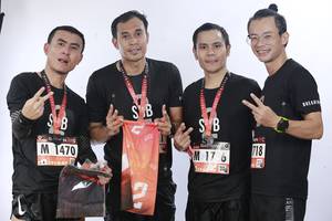 BIB: 1470, 718
                            <button type="button" onclick="openModal(5565087)" class="btn btn-primary btn-sm float-right btn-popup" data-toggle="modal" data-target=".modal-high-quality">
                        <i class="fas fa-shopping-cart"></i> Add to Cart
                    </button>
                                            <button type="button" onclick="isThisMe(5565087, true)" class="btn btn-success btn-sm float-right btn-popup btn-isme hidden" data-toggle="tooltip" data-placement="bottom" title="นี่คือรูปของคุณใช่ไหม คลิกที่นี่เพื่อเอาเข้าอัลบั้ม">
                        <i class="fas fa-plus"></i> Add to album
                    </button>
                    <button type="button" onclick="isThisMe(5565087, false)" class="btn btn-warning btn-sm float-right btn-popup btn-isnotme hidden">
                        <i class="fas fa-ban"></i> Remove from album
                    </button>