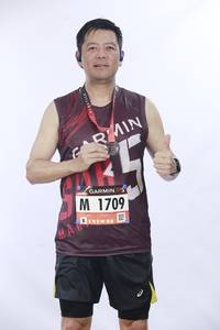 BIB: 1709
                            <button type="button" onclick="openModal(5565191)" class="btn btn-primary btn-sm float-right btn-popup" data-toggle="modal" data-target=".modal-high-quality">
                        <i class="fas fa-shopping-cart"></i> Add to Cart
                    </button>
                                            <button type="button" onclick="isThisMe(5565191, true)" class="btn btn-success btn-sm float-right btn-popup btn-isme hidden" data-toggle="tooltip" data-placement="bottom" title="นี่คือรูปของคุณใช่ไหม คลิกที่นี่เพื่อเอาเข้าอัลบั้ม">
                        <i class="fas fa-plus"></i> Add to album
                    </button>
                    <button type="button" onclick="isThisMe(5565191, false)" class="btn btn-warning btn-sm float-right btn-popup btn-isnotme hidden">
                        <i class="fas fa-ban"></i> Remove from album
                    </button>