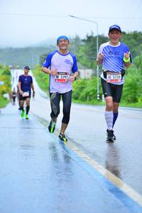 BIB: 5297, 5730
                            <button type="button" onclick="openModal(5689516)" class="btn btn-primary btn-sm float-right btn-popup" data-toggle="modal" data-target=".modal-high-quality">
                        <i class="fas fa-shopping-cart"></i> Add to Cart
                    </button>
                                            <button type="button" onclick="isThisMe(5689516, true)" class="btn btn-success btn-sm float-right btn-popup btn-isme hidden" data-toggle="tooltip" data-placement="bottom" title="นี่คือรูปของคุณใช่ไหม คลิกที่นี่เพื่อเอาเข้าอัลบั้ม">
                        <i class="fas fa-plus"></i> Add to album
                    </button>
                    <button type="button" onclick="isThisMe(5689516, false)" class="btn btn-warning btn-sm float-right btn-popup btn-isnotme hidden">
                        <i class="fas fa-ban"></i> Remove from album
                    </button>