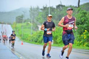 BIB: 1352, 1274
                            <button type="button" onclick="openModal(5664904)" class="btn btn-primary btn-sm float-right btn-popup" data-toggle="modal" data-target=".modal-high-quality">
                        <i class="fas fa-shopping-cart"></i> Add to Cart
                    </button>
                                            <button type="button" onclick="isThisMe(5664904, true)" class="btn btn-success btn-sm float-right btn-popup btn-isme hidden" data-toggle="tooltip" data-placement="bottom" title="นี่คือรูปของคุณใช่ไหม คลิกที่นี่เพื่อเอาเข้าอัลบั้ม">
                        <i class="fas fa-plus"></i> Add to album
                    </button>
                    <button type="button" onclick="isThisMe(5664904, false)" class="btn btn-warning btn-sm float-right btn-popup btn-isnotme hidden">
                        <i class="fas fa-ban"></i> Remove from album
                    </button>