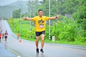 BIB: 138
                            <button type="button" onclick="openModal(5659126)" class="btn btn-primary btn-sm float-right btn-popup" data-toggle="modal" data-target=".modal-high-quality">
                        <i class="fas fa-shopping-cart"></i> Add to Cart
                    </button>
                                            <button type="button" onclick="isThisMe(5659126, true)" class="btn btn-success btn-sm float-right btn-popup btn-isme hidden" data-toggle="tooltip" data-placement="bottom" title="นี่คือรูปของคุณใช่ไหม คลิกที่นี่เพื่อเอาเข้าอัลบั้ม">
                        <i class="fas fa-plus"></i> Add to album
                    </button>
                    <button type="button" onclick="isThisMe(5659126, false)" class="btn btn-warning btn-sm float-right btn-popup btn-isnotme hidden">
                        <i class="fas fa-ban"></i> Remove from album
                    </button>