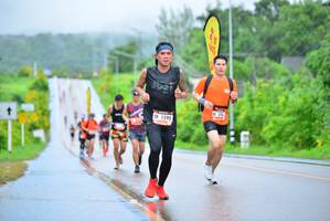 BIB: 200, 1590
                            <button type="button" onclick="openModal(5652395)" class="btn btn-primary btn-sm float-right btn-popup" data-toggle="modal" data-target=".modal-high-quality">
                        <i class="fas fa-shopping-cart"></i> Add to Cart
                    </button>
                                            <button type="button" onclick="isThisMe(5652395, true)" class="btn btn-success btn-sm float-right btn-popup btn-isme hidden" data-toggle="tooltip" data-placement="bottom" title="นี่คือรูปของคุณใช่ไหม คลิกที่นี่เพื่อเอาเข้าอัลบั้ม">
                        <i class="fas fa-plus"></i> Add to album
                    </button>
                    <button type="button" onclick="isThisMe(5652395, false)" class="btn btn-warning btn-sm float-right btn-popup btn-isnotme hidden">
                        <i class="fas fa-ban"></i> Remove from album
                    </button>