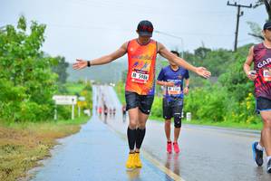 BIB: 5986, 1386
                            <button type="button" onclick="openModal(5656919)" class="btn btn-primary btn-sm float-right btn-popup" data-toggle="modal" data-target=".modal-high-quality">
                        <i class="fas fa-shopping-cart"></i> Add to Cart
                    </button>
                                            <button type="button" onclick="isThisMe(5656919, true)" class="btn btn-success btn-sm float-right btn-popup btn-isme hidden" data-toggle="tooltip" data-placement="bottom" title="นี่คือรูปของคุณใช่ไหม คลิกที่นี่เพื่อเอาเข้าอัลบั้ม">
                        <i class="fas fa-plus"></i> Add to album
                    </button>
                    <button type="button" onclick="isThisMe(5656919, false)" class="btn btn-warning btn-sm float-right btn-popup btn-isnotme hidden">
                        <i class="fas fa-ban"></i> Remove from album
                    </button>