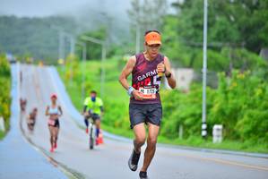 BIB: 1725
                            <button type="button" onclick="openModal(5657599)" class="btn btn-primary btn-sm float-right btn-popup" data-toggle="modal" data-target=".modal-high-quality">
                        <i class="fas fa-shopping-cart"></i> Add to Cart
                    </button>
                                            <button type="button" onclick="isThisMe(5657599, true)" class="btn btn-success btn-sm float-right btn-popup btn-isme hidden" data-toggle="tooltip" data-placement="bottom" title="นี่คือรูปของคุณใช่ไหม คลิกที่นี่เพื่อเอาเข้าอัลบั้ม">
                        <i class="fas fa-plus"></i> Add to album
                    </button>
                    <button type="button" onclick="isThisMe(5657599, false)" class="btn btn-warning btn-sm float-right btn-popup btn-isnotme hidden">
                        <i class="fas fa-ban"></i> Remove from album
                    </button>