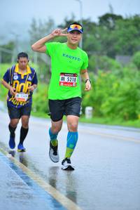 BIB: 5218, 154
                            <button type="button" onclick="openModal(5685556)" class="btn btn-primary btn-sm float-right btn-popup" data-toggle="modal" data-target=".modal-high-quality">
                        <i class="fas fa-shopping-cart"></i> Add to Cart
                    </button>
                                            <button type="button" onclick="isThisMe(5685556, true)" class="btn btn-success btn-sm float-right btn-popup btn-isme hidden" data-toggle="tooltip" data-placement="bottom" title="นี่คือรูปของคุณใช่ไหม คลิกที่นี่เพื่อเอาเข้าอัลบั้ม">
                        <i class="fas fa-plus"></i> Add to album
                    </button>
                    <button type="button" onclick="isThisMe(5685556, false)" class="btn btn-warning btn-sm float-right btn-popup btn-isnotme hidden">
                        <i class="fas fa-ban"></i> Remove from album
                    </button>