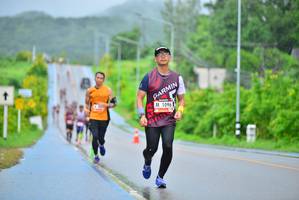 BIB: 1096
                            <button type="button" onclick="openModal(5652994)" class="btn btn-primary btn-sm float-right btn-popup" data-toggle="modal" data-target=".modal-high-quality">
                        <i class="fas fa-shopping-cart"></i> Add to Cart
                    </button>
                                            <button type="button" onclick="isThisMe(5652994, true)" class="btn btn-success btn-sm float-right btn-popup btn-isme hidden" data-toggle="tooltip" data-placement="bottom" title="นี่คือรูปของคุณใช่ไหม คลิกที่นี่เพื่อเอาเข้าอัลบั้ม">
                        <i class="fas fa-plus"></i> Add to album
                    </button>
                    <button type="button" onclick="isThisMe(5652994, false)" class="btn btn-warning btn-sm float-right btn-popup btn-isnotme hidden">
                        <i class="fas fa-ban"></i> Remove from album
                    </button>