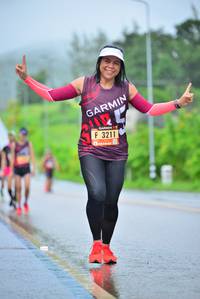 BIB: 3211
                            <button type="button" onclick="openModal(5671678)" class="btn btn-primary btn-sm float-right btn-popup" data-toggle="modal" data-target=".modal-high-quality">
                        <i class="fas fa-shopping-cart"></i> Add to Cart
                    </button>
                                            <button type="button" onclick="isThisMe(5671678, true)" class="btn btn-success btn-sm float-right btn-popup btn-isme hidden" data-toggle="tooltip" data-placement="bottom" title="นี่คือรูปของคุณใช่ไหม คลิกที่นี่เพื่อเอาเข้าอัลบั้ม">
                        <i class="fas fa-plus"></i> Add to album
                    </button>
                    <button type="button" onclick="isThisMe(5671678, false)" class="btn btn-warning btn-sm float-right btn-popup btn-isnotme hidden">
                        <i class="fas fa-ban"></i> Remove from album
                    </button>